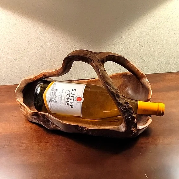 Artisan Made Burlwood Wine Bottle display - Picture 1 of 7